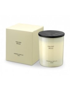 Velvet wood Doftljus 230g