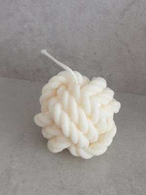 Figur ljus "Garnboll"
