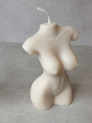 Figur ljus "kvinna 2"
